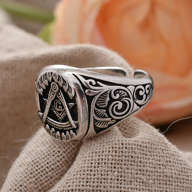 Master Mason Blue Lodge Masonic Stainless Steel Ring - Silver