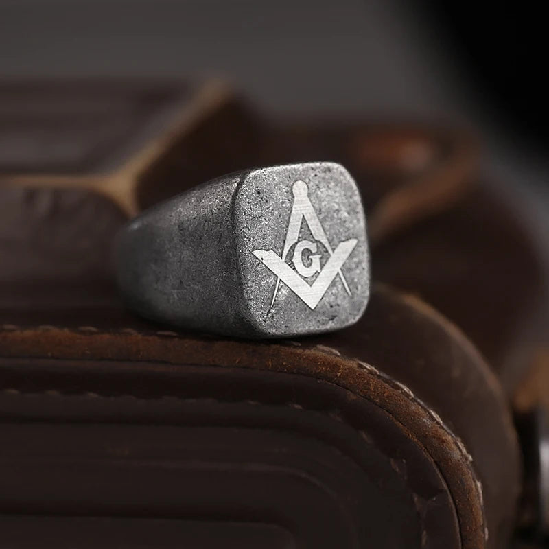 Master Mason Blue Lodge Masonic Stainless Steel Ring - Silver