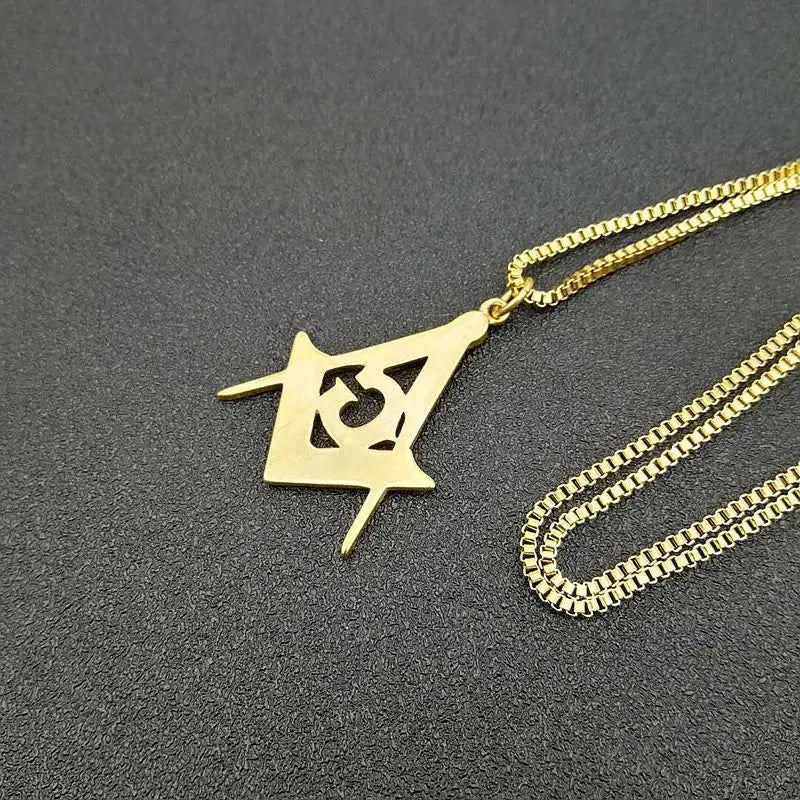 Master Mason Blue Lodge Masonic Necklace - Gold